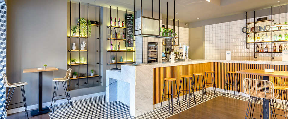 Occidental Granada ★★★★ - Contemporary comforts as your background to glorious Grenada. - Granada, Spain