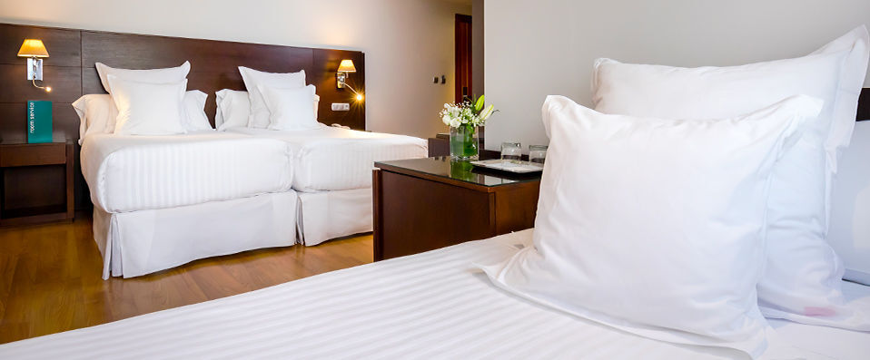 Occidental Granada ★★★★ - Contemporary comforts as your background to glorious Grenada. - Granada, Spain