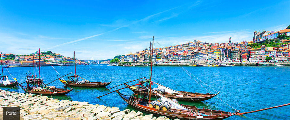 Premium Porto Downtown ★★★★ - Enjoy a relaxed city vibe in central Porto. - Porto, Portugal