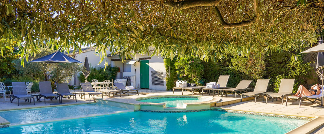 Auberge de Cassagne & Spa ★★★★★ - A fairy-tale, five-star farmhouse inn in the heart of Provence. - Avignon, France