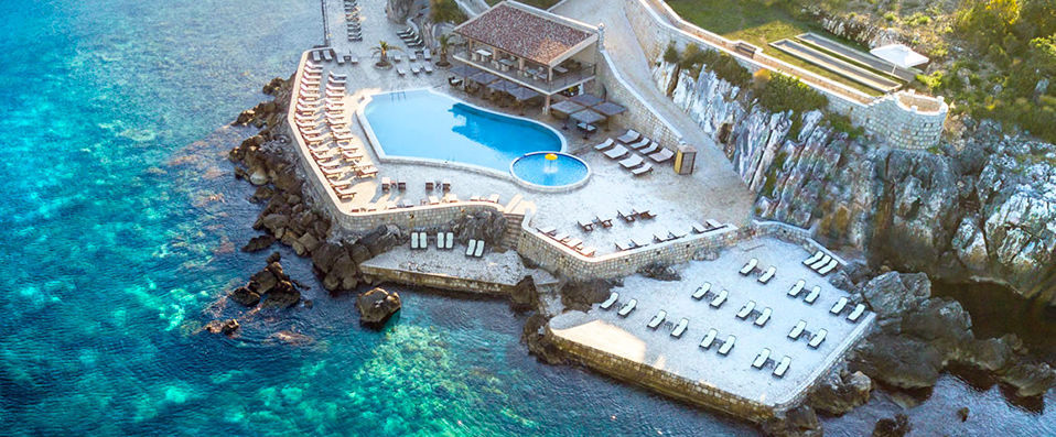 Wind Rose Resort by Karisma ★★★★ - Take the weight off your shoulders in this indulgent seafront paradise - Dobra Voda, Montenegro