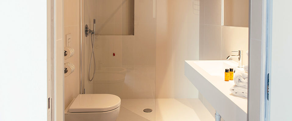 Hotel Blanco - Un hôtel moderne les pieds dans l’eau dans les Pouilles. Pension complète offerte ! - Les Pouilles, Italie