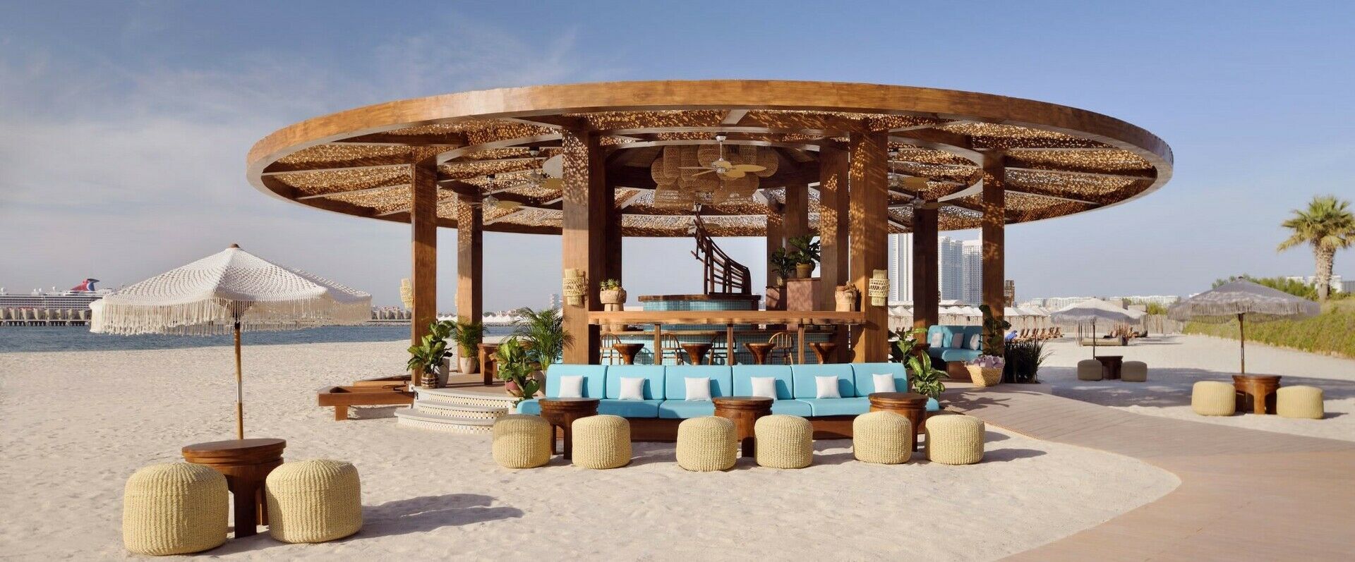 The Ritz-Carlton Dubai ★★★★★ - Succombez au luxe absolu dans un endroit de rêve, l'idéal pour profiter en famille - Dubaï, Émirats Arabes Unis