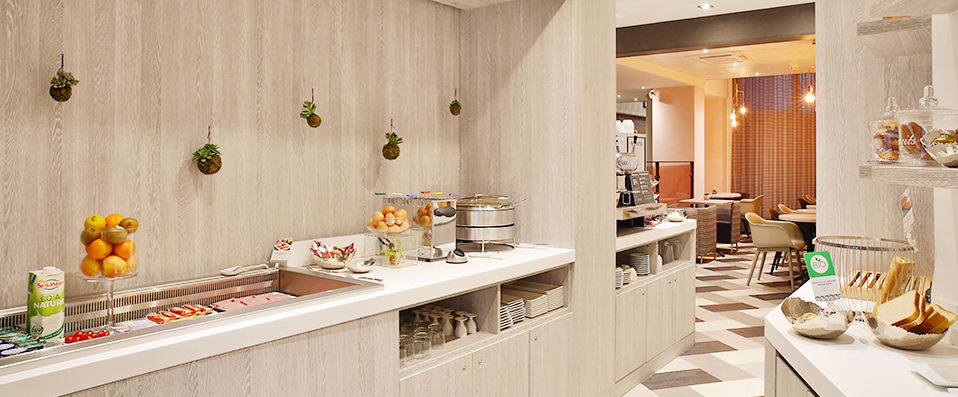 Hotel Mercure Paris Pigalle Sacré-Cœur ★★★★ - Un havre de paix au pied de Montmartre, dans le 9e arrondissement. - Paris, France