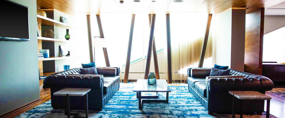Voco Dubai ★★★★★ - Luxury comfort and first-rate facilities in the heart of Dubai. - Dubai, United Arab Emirates