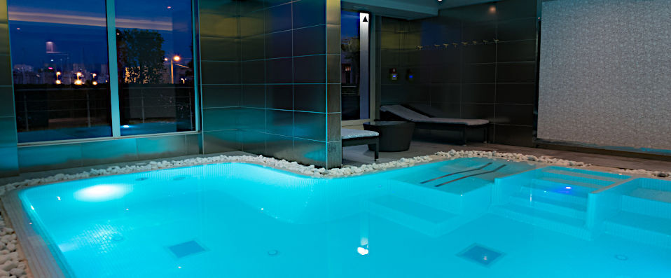 Sofitel Marseille Vieux-Port ★★★★★ - Last Minute - Five-star luxury in the heart of the Phocean city. - Marseille, France