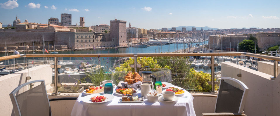 Sofitel Marseille Vieux-Port ★★★★★ - Dernière minute - Adresse d’exception sur le Vieux-Port de Marseille. - Marseille, France