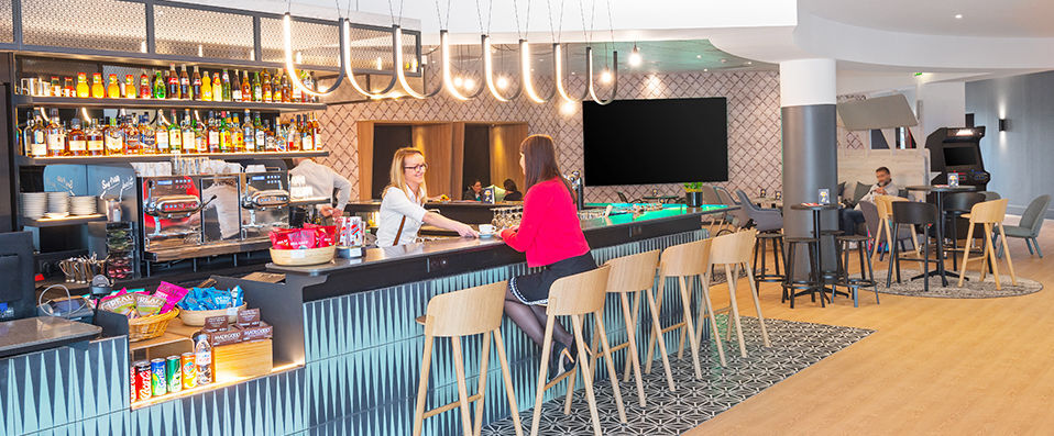 Novotel Marne-la-Vallée Noisy-le-Grand ★★★★ - Last Minute - Novotel luxury and style, plus added convenience in Noisy Le Grand. - Marne-la-Vallée, France