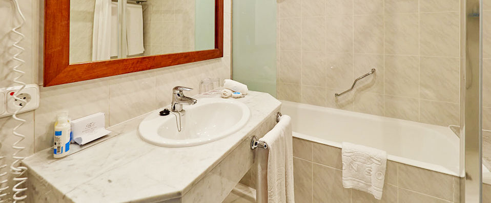 Hotel Bon Sol Resort & Spa ★★★★ Sup - Enjoy moments of luxurious tranquillity in this family-run retreat - Mallorca, Spain