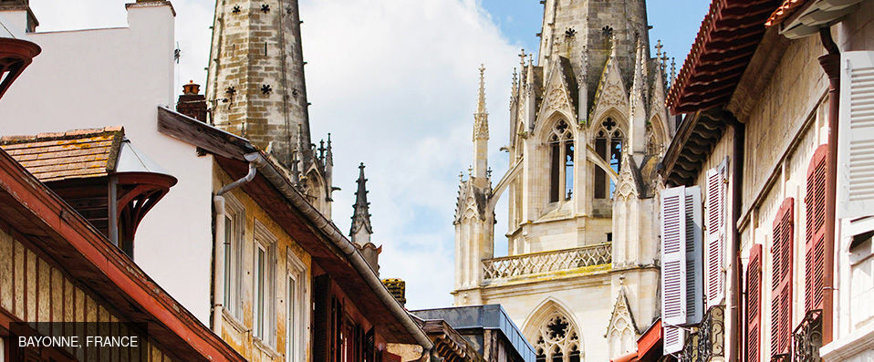 Mercure Bayonne Centre Le Grand Hotel ★★★★ - Comfort and charm in French Basque country’s capital. - Bayonne, France