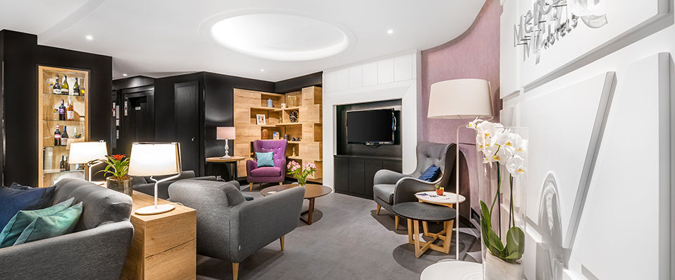 Mercure Budapest City Center ★★★★ - Contemporary comforts just steps from the Danube in central Budapest. - Budapest, Hungary