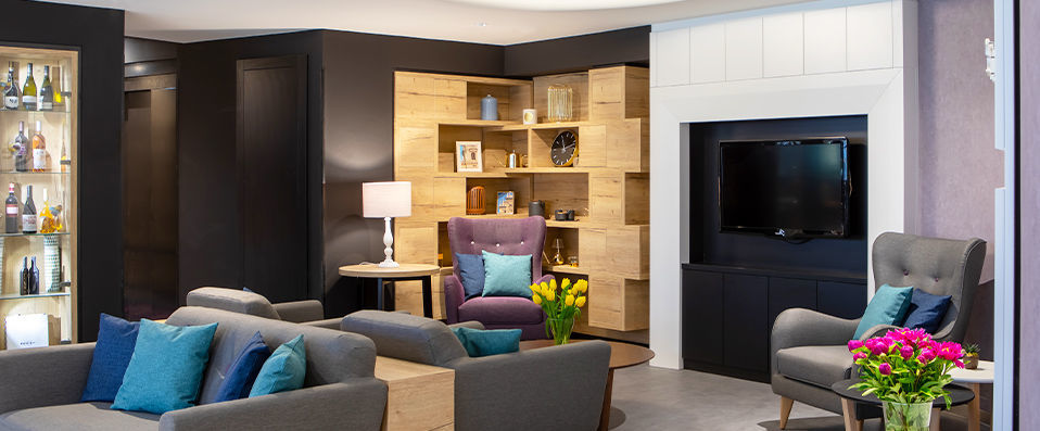 Mercure Budapest City Center ★★★★ - Contemporary comforts just steps from the Danube in central Budapest. - Budapest, Hungary