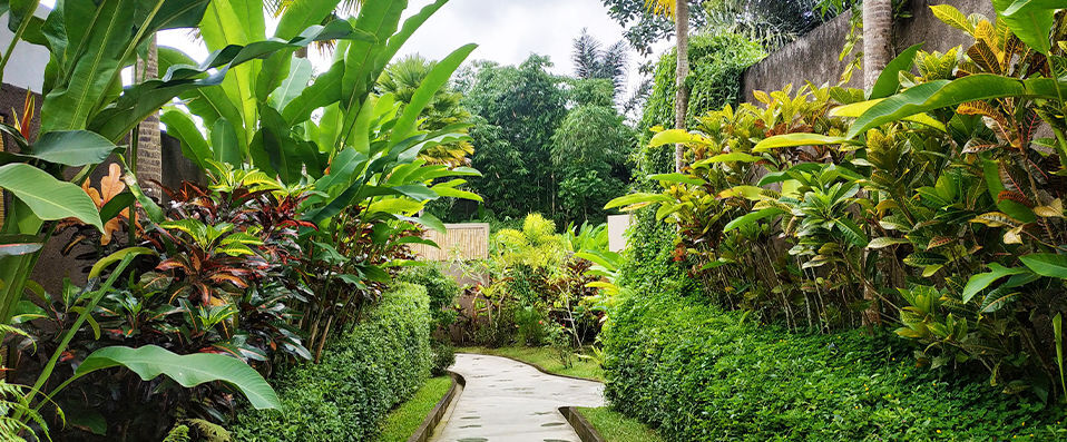 Senetan Villas & Spa Resort ★★★★★ - Spectacular villa with a private pool nestled in the tranquil area of Ubud. - Bali, Indonesia