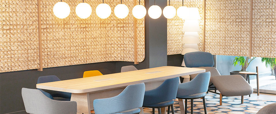  - Stylish comfort and excellent facilities five minutes from Blois’ historic centre. - Blois, France