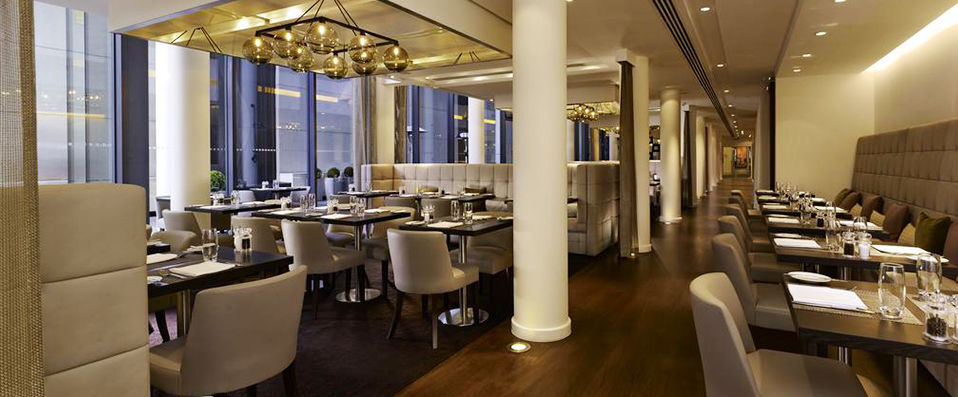 DoubleTree by Hilton London Westminster ★★★★ - Tour en bus vintage & visite guidée à pied - Escapade au cœur de Londres & découvertes culturelles. - Londres, Royaume-Uni