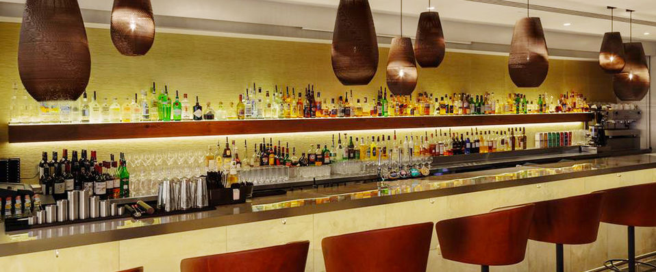 DoubleTree by Hilton London Westminster ★★★★ - Tour en bus vintage & visite guidée à pied - Escapade au cœur de Londres & découvertes culturelles. - Londres, Royaume-Uni