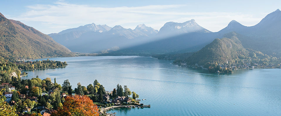 Auberge du Père Bise ★★★★ - An exclusive hotel set on Europe’s purest lake. - Annecy, France