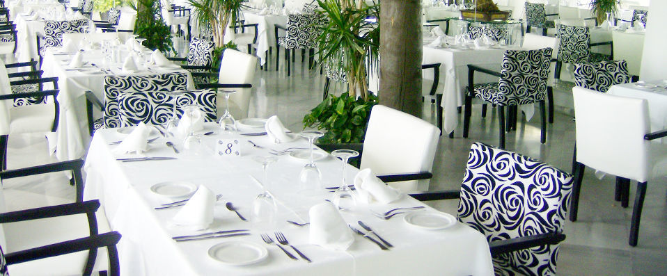 Hotel Suites Albayzin Del Mar ★★★★ - A luxurious stay on the Tropical coast in Almuñecar. <b>Half board included!</b> - Andalusia, Spain