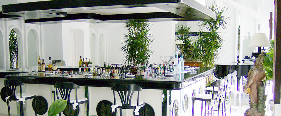 Hotel Suites Albayzin Del Mar ★★★★ - Soleil & bouillon de culture dans la péninsule ibérique. <b>Demi-pension incluse !</b> - Andalousie, Espagne