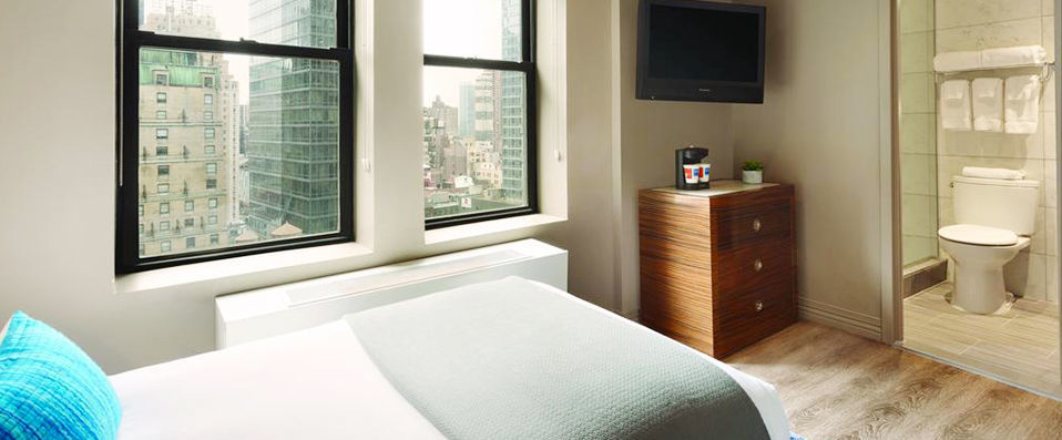 The Gallivant Times Square ★★★★ - Four-star comfort as your base camp for exploring NYC. - New York, United States