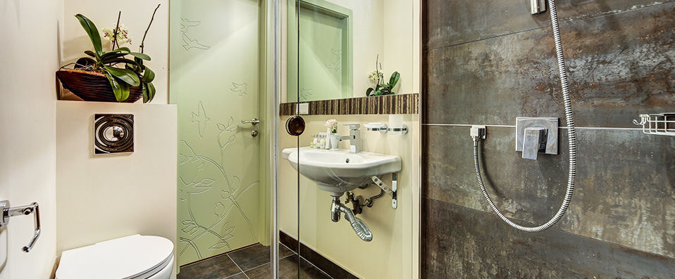 Golden Triangle Boutique Hotel ★★★★ - Sweeping luxury in the heart of Russia’s most romantic city. - St Petersburg, Russia