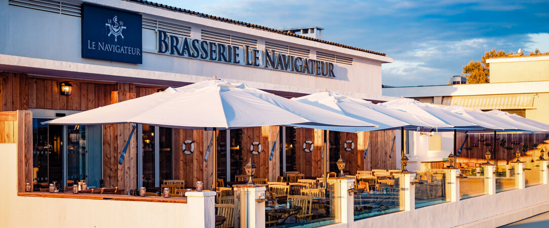 Grand Hôtel des Sablettes Plage, Curio Collection by Hilton ★★★★ - Un monument du XIXe siècle restauré face à la Méditerranée. - La Seyne-sur-Mer, France