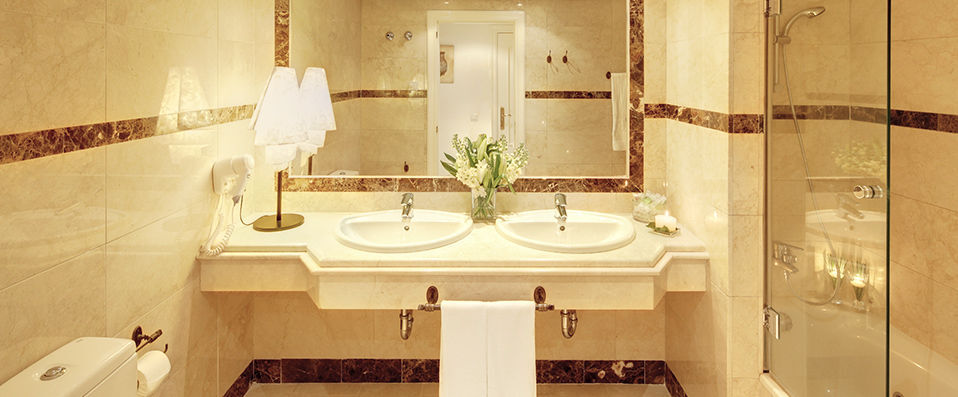 Vasari Resort - Luxurious apartments on the dazzling and picturesque Costa del Sol - Marbella, Spain