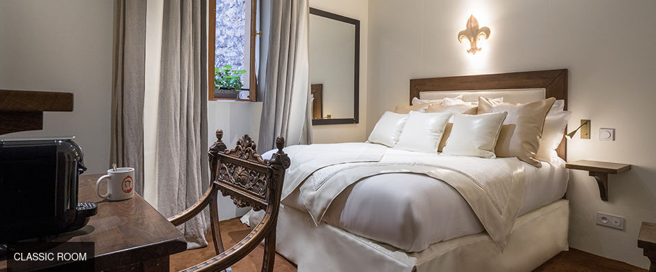 Hotel Le Temple de Jeanne - Luxury hotel inspired by medieval romance in central Paris. - Paris, France