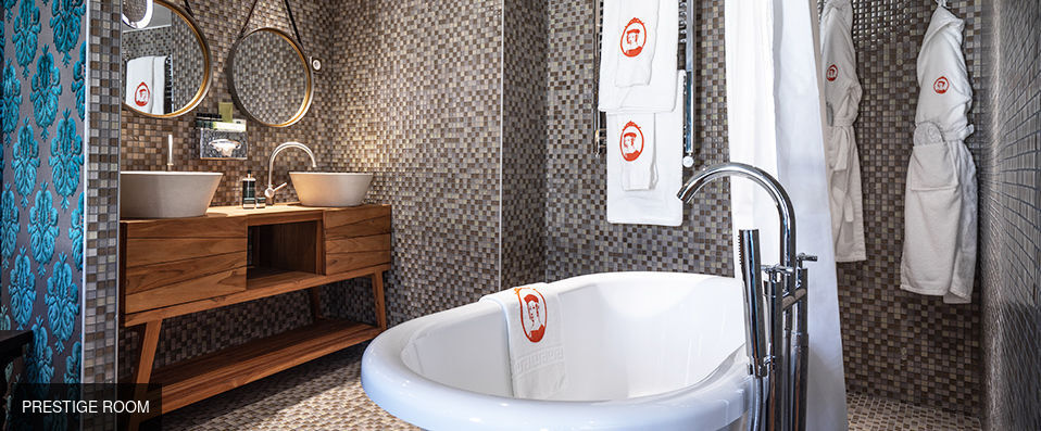 Hotel Le Temple de Jeanne - Luxury hotel inspired by medieval romance in central Paris. - Paris, France