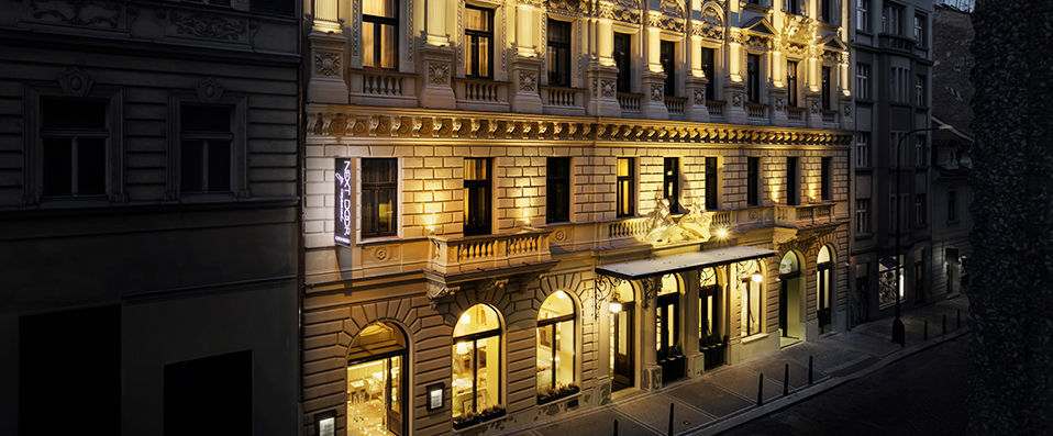 Cosmopolitan Hotel Prague ★★★★★ - A luxurious boutique hotel in Prague’s charming old town - Prague, Czech Republic