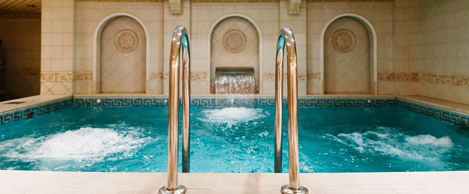 Grand Hotel Emerald ★★★★★ - Imperial Russian five-star splendour in the heart of St Petersburg. - St Petersburg, Russia