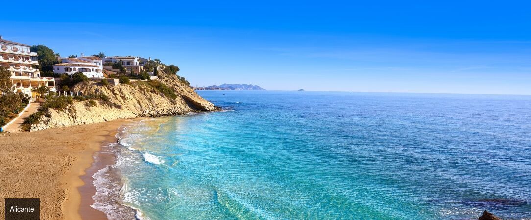 Occidental Pueblo Acantilado ★★★★ - Votre chambre avec vue en bord de mer près d’Alicante. - Alicante, Spain