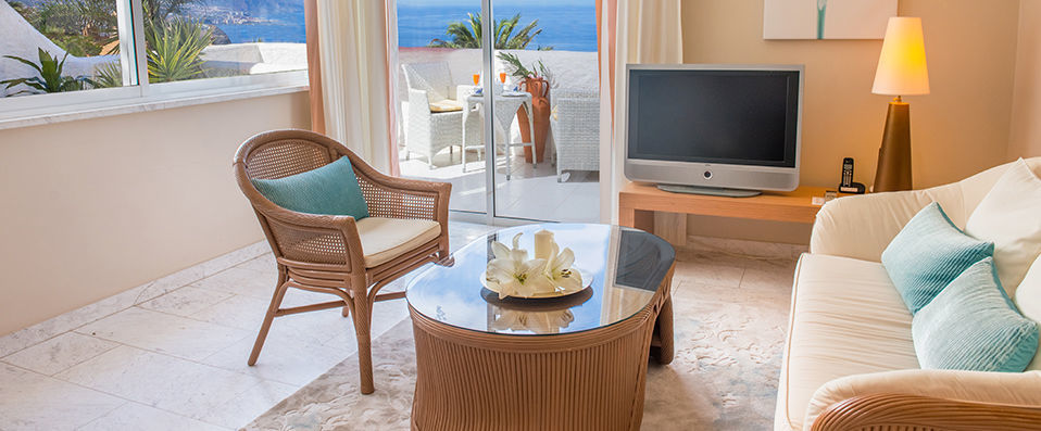 Jardin de la Paz ★★★★ - Explore a real-life garden of Eden overlooking the sea - Tenerife, Spain