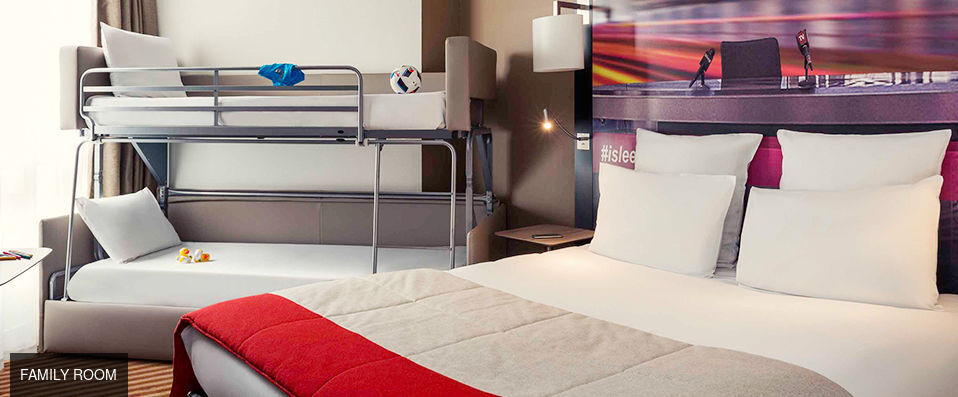 Mercure Paris Boulogne ★★★★ - Contemporary hotel ideal for lovers of the beautiful game. - Paris, France