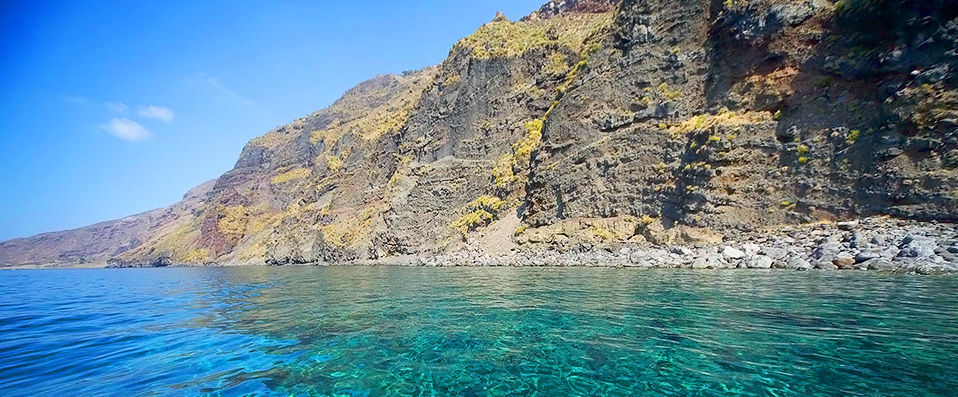 Hotel Eros ★★★★ - Island tranquillity, beachside bliss, smoking volcanoes and the God of Love. - Vulcano Island, Sicily