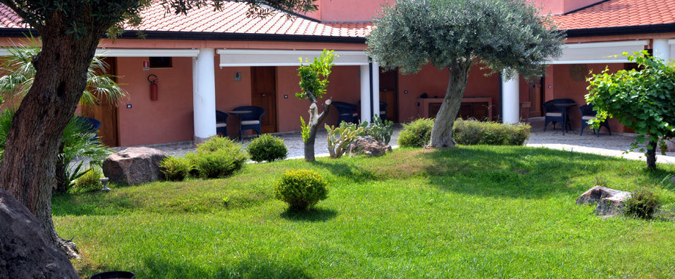 Hotel Eros ★★★★ - Un jardin au milieu des volcans - Île Vulcano, Italie