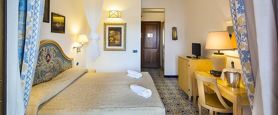 Hotel Eros ★★★★ - Un jardin au milieu des volcans - Île Vulcano, Italie