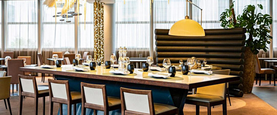 Pullman Paris La Défense ★★★★★ - The height of comfort in the chic Paris business district - La Défense, France