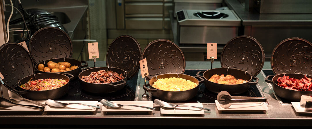 Pullman Paris La Défense ★★★★★ - The height of comfort in the chic Paris business district - La Défense, France