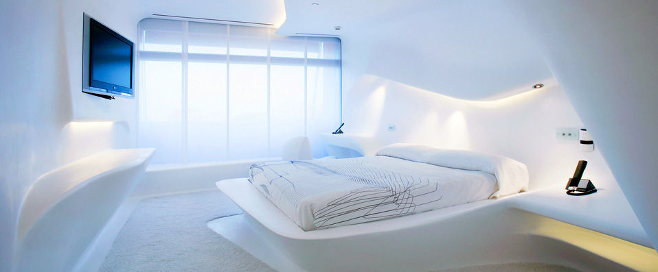 Silken Puerta America ★★★★★ - Luxe design meets modern comfort in the capital city - Madrid, Spain