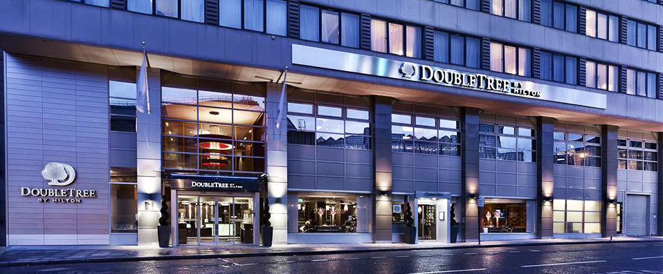 DoubleTree by Hilton London Victoria ★★★★ - Central London escape with a river cruise and a walking tour - London, United Kingdom