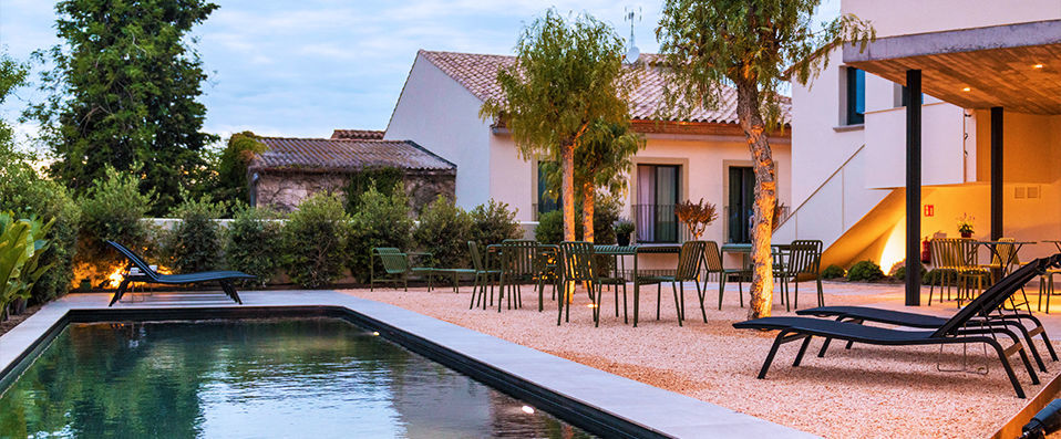  - Contemporary accommodation in a charming medieval town. - Costa Brava, Spain