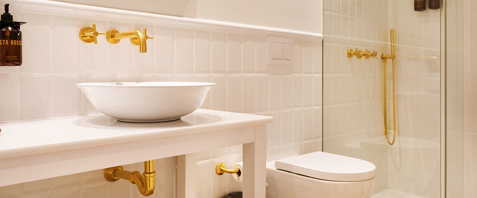  - Contemporary accommodation in a charming medieval town. - Costa Brava, Spain