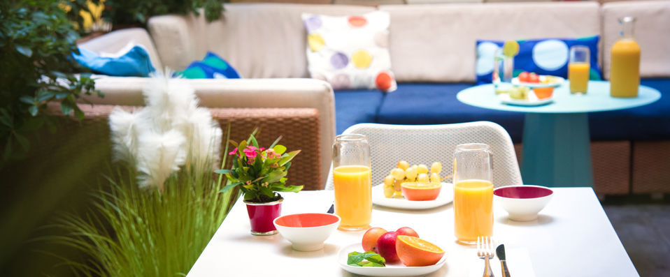Novotel Suites Cannes ★★★★ - Central stay in the celebrity-playground of Cannes. - Cannes, France