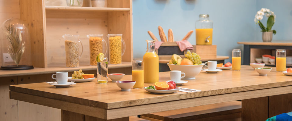 Novotel Suites Cannes ★★★★ - Central stay in the celebrity-playground of Cannes. - Cannes, France