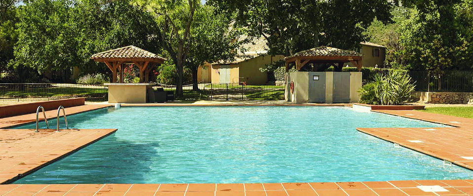 Mercure Aix-en-Provence Sainte-Victoire ★★★★ - Rustic charm and contemporary luxury in a secluded spot in Provence. - Aix-en-Provence, France