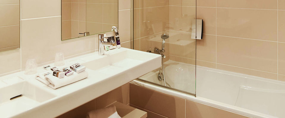 Mercure Aix-en-Provence Sainte-Victoire ★★★★ - Rustic charm and contemporary luxury in a secluded spot in Provence. - Aix-en-Provence, France