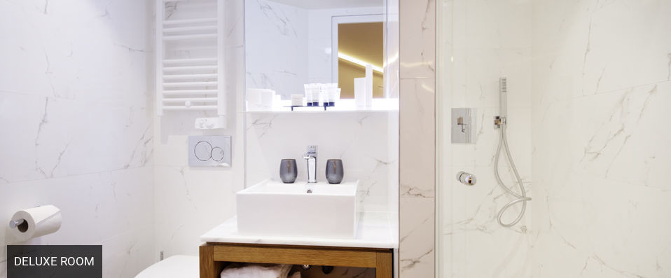 Hôtel Petit Lafayette Paris ★★★★ - Perfect Parisian cocoon in the heart of the 9th arrondissement. - Paris, France