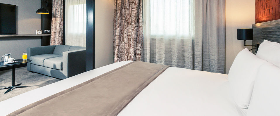 Mercure Paris Porte de Pantin ★★★★ - Last Minute - Perfect Parisian base in Patin. - Paris, France