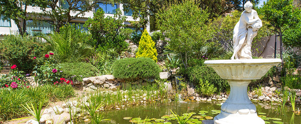 Hotel Le Roi Théodore★★★★ Restaurant & SPA - Peaceful paradise on the outskirts of Porto-Vecchio. - Porto-Vecchio, France